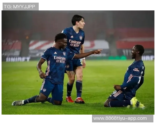 马赛后卫阿格德机场遭球迷袭击险遭扇脸事件引发关注 马赛后卫阿格德机场遭球迷袭击险遭扇脸事件引发关注