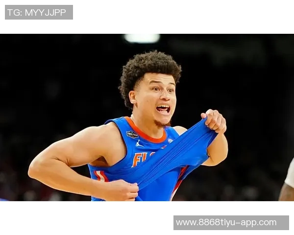 菜鸟球员埃奇库姆表现出色贡献26分状元秀状态低迷仅得2分小杨8分钟未能得分