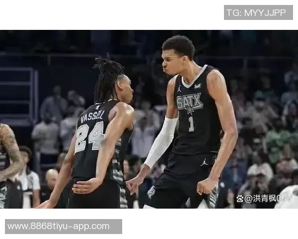 文班亚马重返首发状态上半场表现出色砍下16分6篮板2抢断正负值高达21