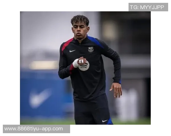 巴萨三叉戟分析：亚马尔稳居首发中锋与左翼位置竞争白热化